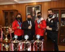 Başarılı Antrönerlerimiz ve Sporcularımız