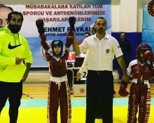 Başarılı Antrönerlerimiz ve Sporcularımız