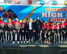 Başarılı Antrönerlerimiz ve Sporcularımız