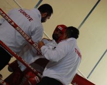 Başarılı Antrönerlerimiz ve Sporcularımız